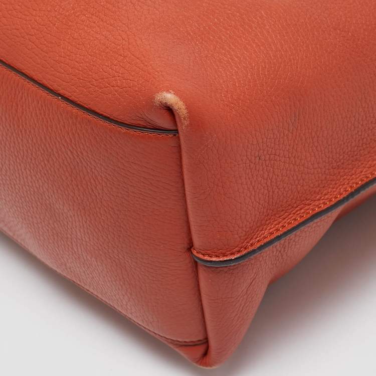 Pre Owned Tod's Orange Leather Medium Joy Shopper Tote