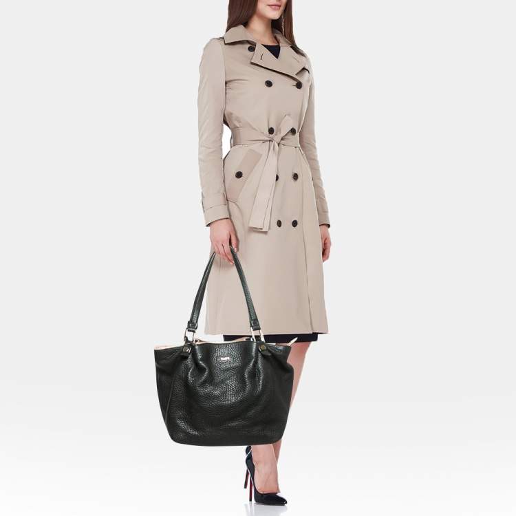 Pre Owned Tod's Black Pebbled Leather Flower Tote