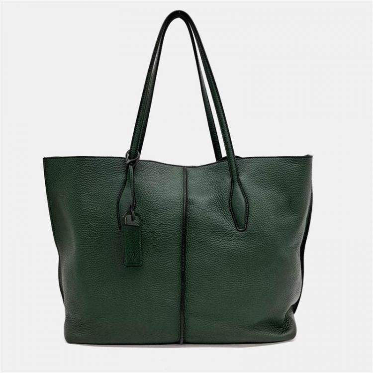 Pre Owned Tod's Black Leather shoulder bag