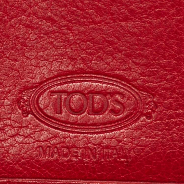 Pre Owned Tod's Dark Red Leather Flap Compact Wallet