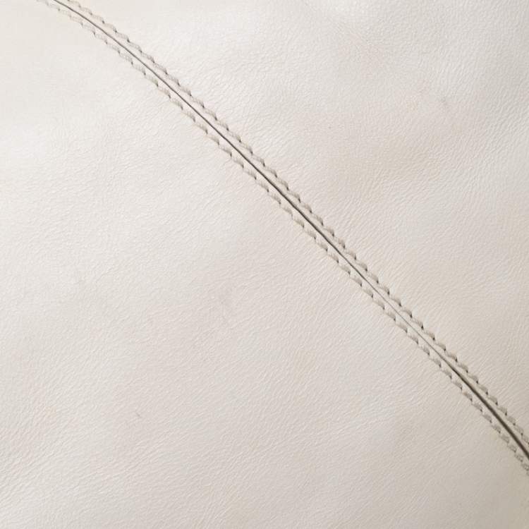 Pre Owned Tod's Off-White Leather Hobo
