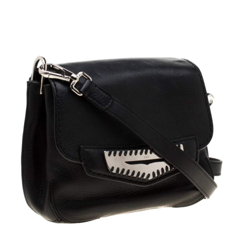 Pre Owned Tod's Black Leather Whipstitched Mask Crossbody Bag 