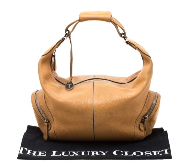 Pre Owned Tod's Tan Leather Charlotte Hobo