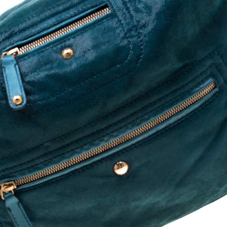 Pre Owned Tod's Green Shimmering Suede Pashmy Hobo