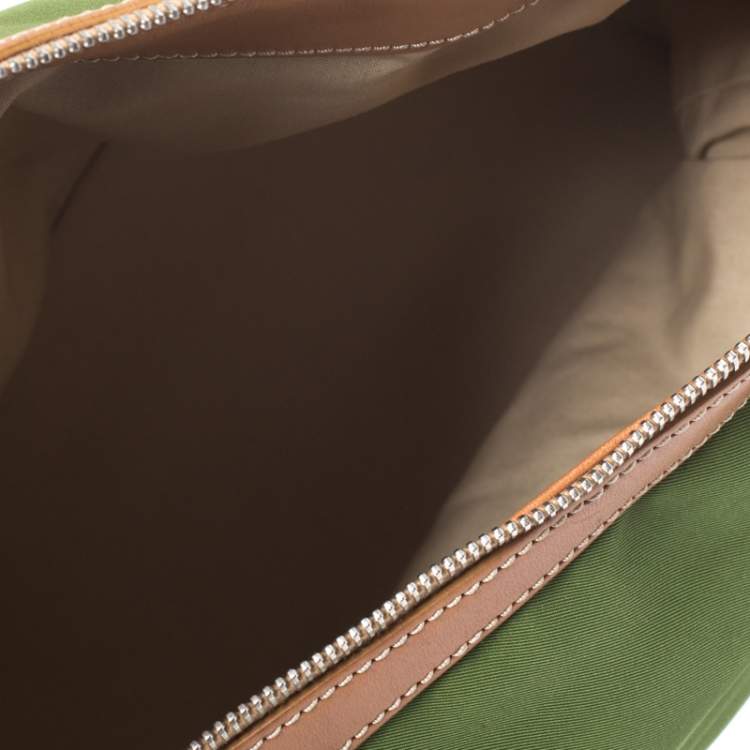Pre Owned Tod's Green Nylon Shoulder Bag