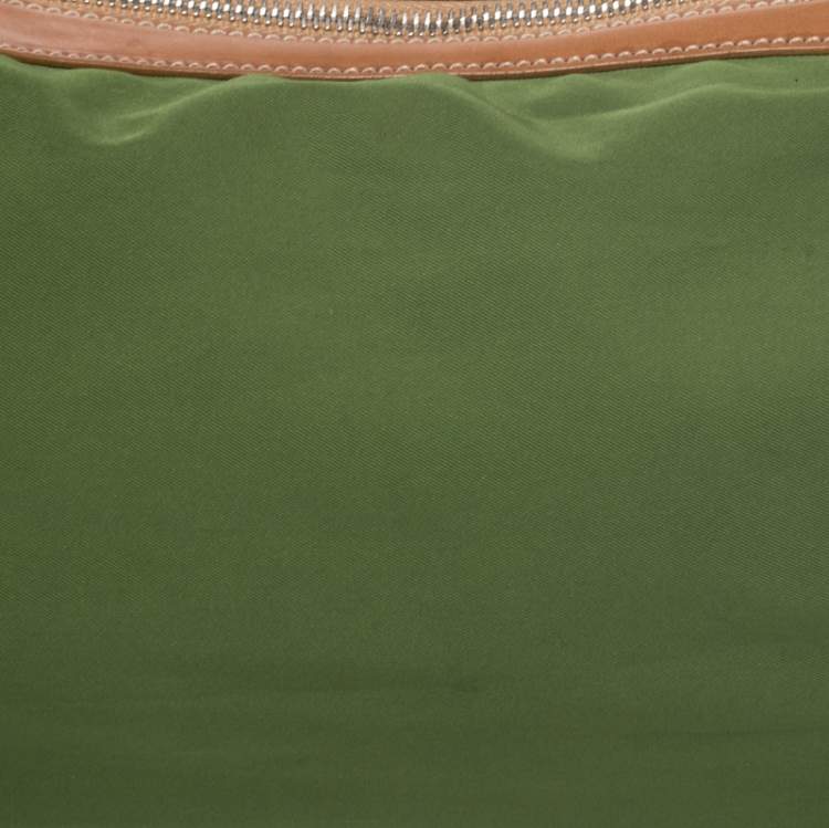 Pre Owned Tod's Green Nylon Shoulder Bag