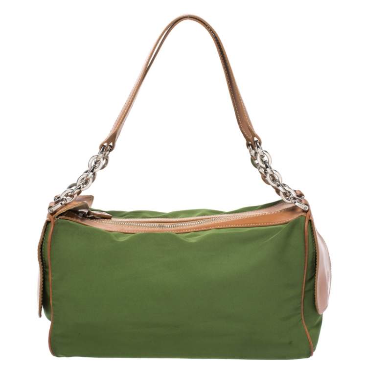 Pre Owned Tod's Green Nylon Shoulder Bag