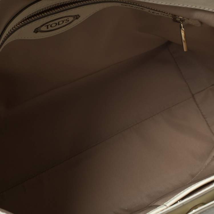 Pre Owned Tod's Cream/Brown Leather and Patent Leather Flower Tote
