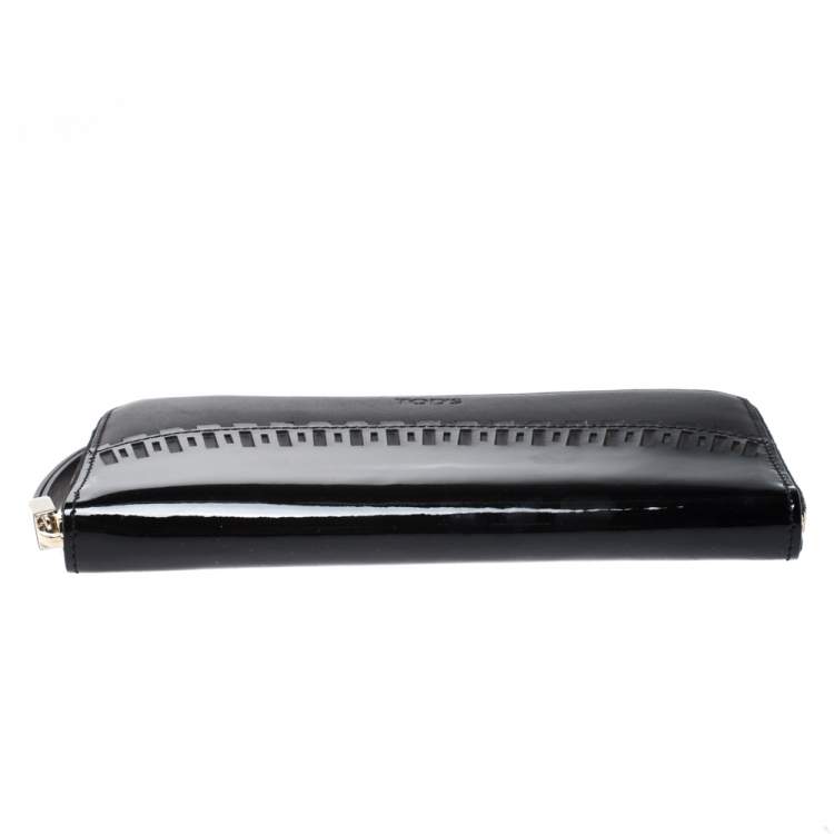 Pre Owned Tod's Black Patent Leather Zip Around Continental Wallet