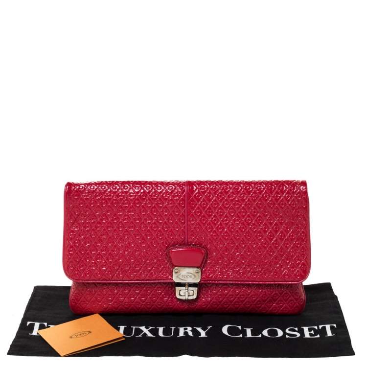 Pre Owned Tod's Red Signature Embossed Patent Leather Turnlock Clutch