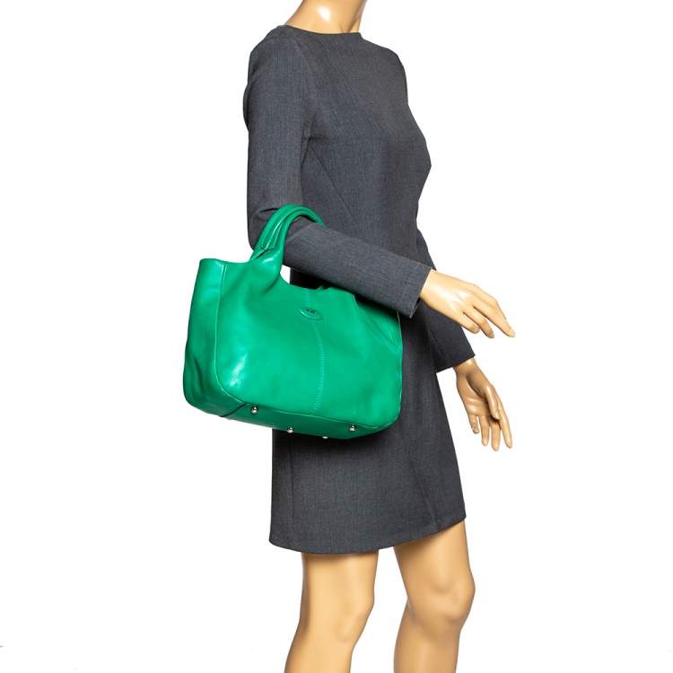 Pre Owned Tod's Green Leather Beveled Tote