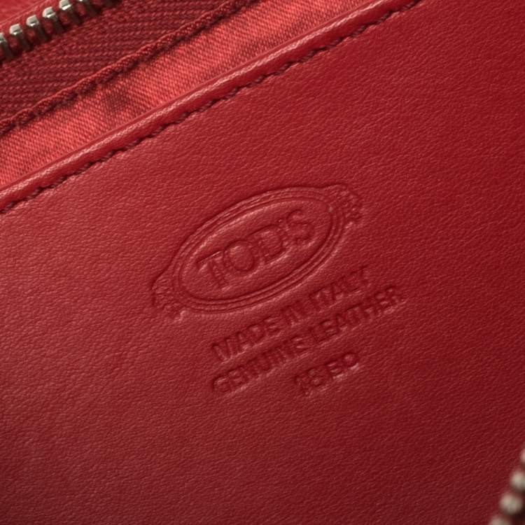 Pre Owned Tod's Red Leather Flap Continental Wallet
