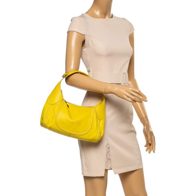 Pre Owned Tod's Yellow Leather Zip Hobo