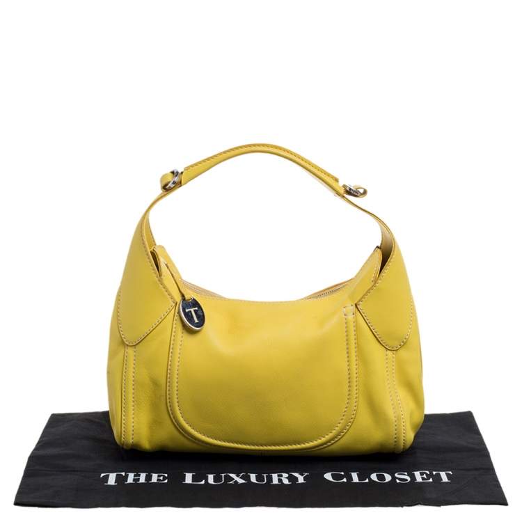 Pre Owned Tod's Yellow Leather Zip Hobo