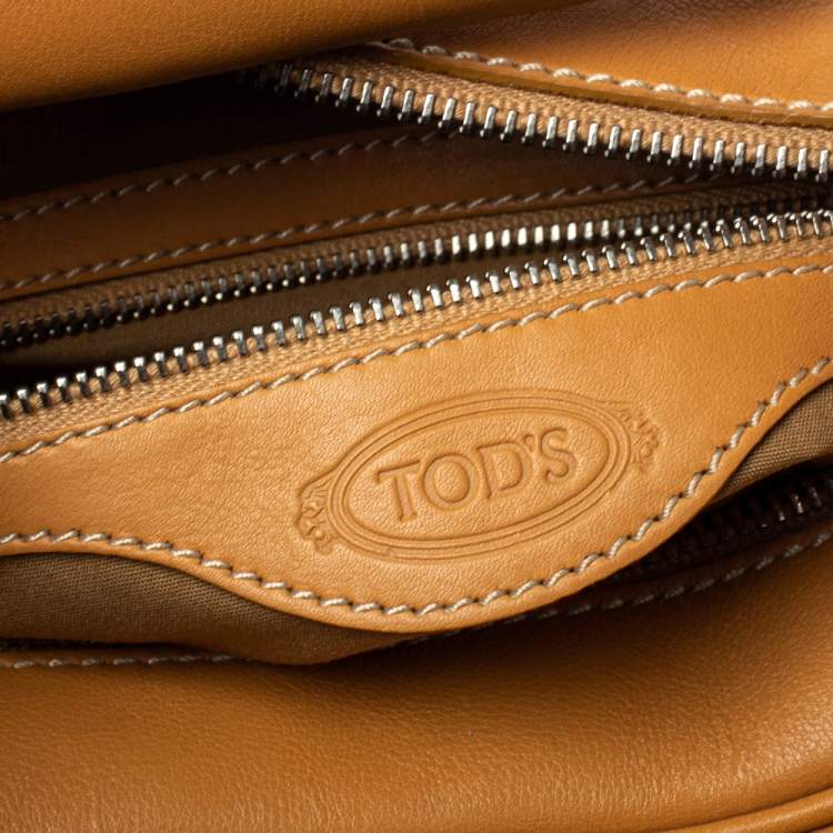 Pre Owned Tod's Tan Leather Top Zip Hobo