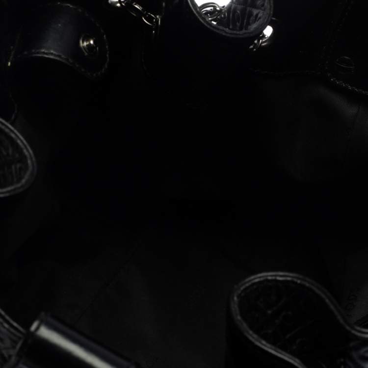 Pre Owned Tod's Black Patent Leather Signature Drawstring Tote
