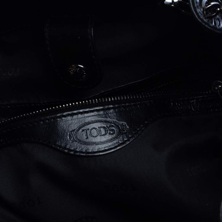 Pre Owned Tod's Black Patent Leather Signature Drawstring Tote