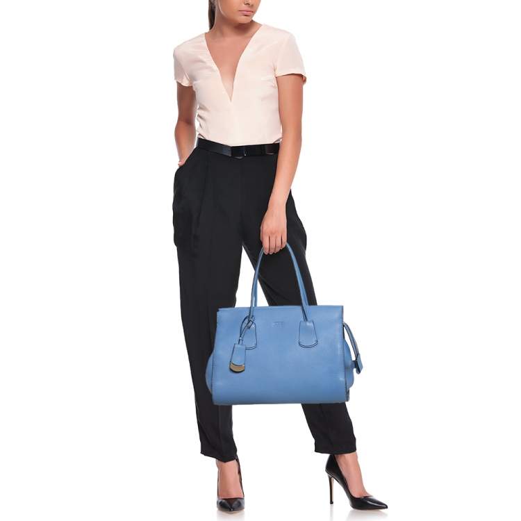 Pre Owned Tod's Blue Grain Leather Tote