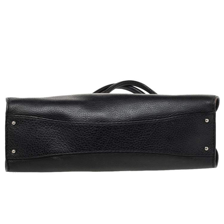 Pre Owned Tod's Black Leather Flap Hobo