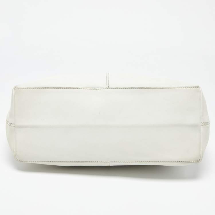 Pre Owned Tod's White Leather Logo Shopper Tote