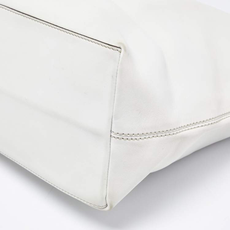 Pre Owned Tod's White Leather Logo Shopper Tote