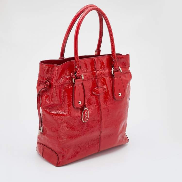 Pre Owned Tod's Red Patent Leather Drawstring Tote