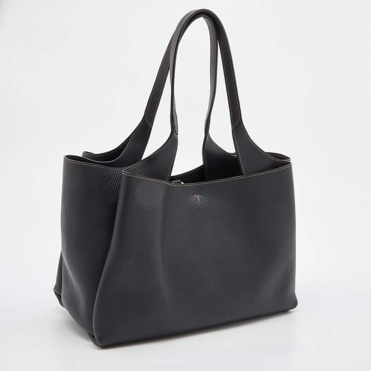 Pre Owned Tod's Black Leather Tote