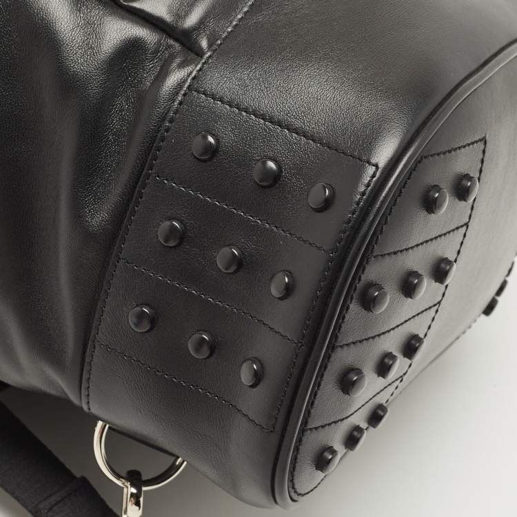 Pre Owned Tod's Black Leather Drawstring Flap Backpack