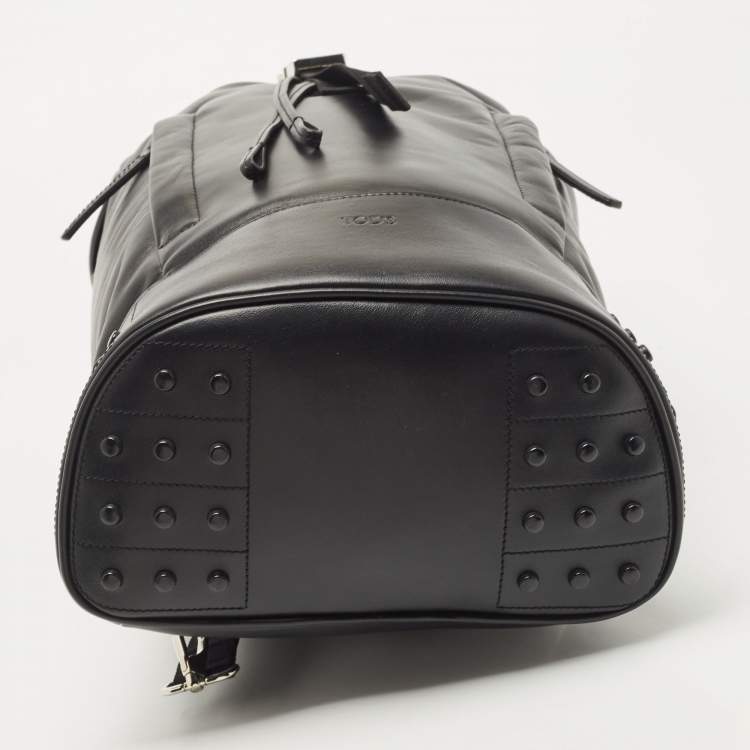 Pre Owned Tod's Black Leather Drawstring Flap Backpack