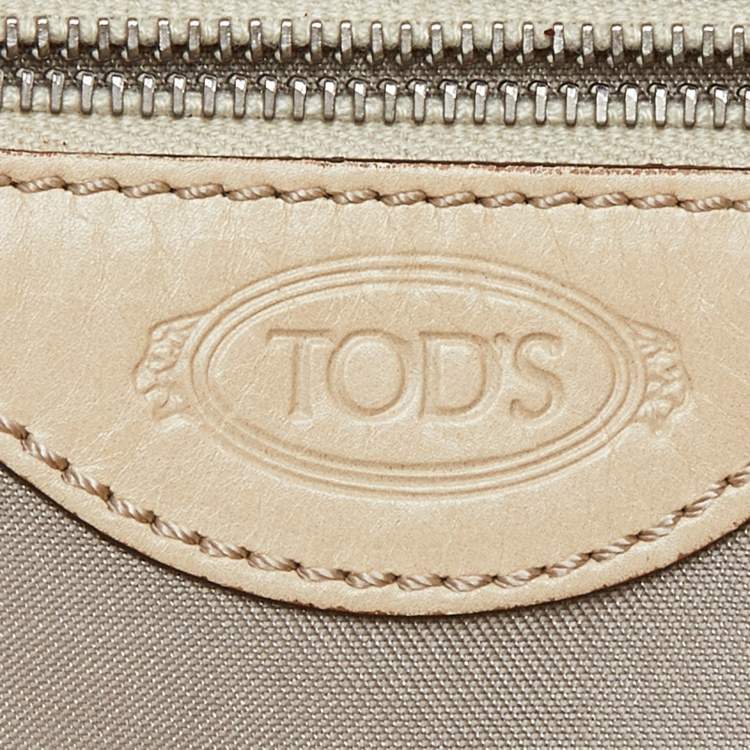 Pre Owned Tod's Beige Leather Drawstring Hobo