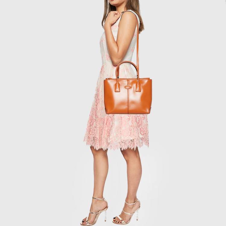 Pre Owned Tod's Orange Leather Top Zip Tote