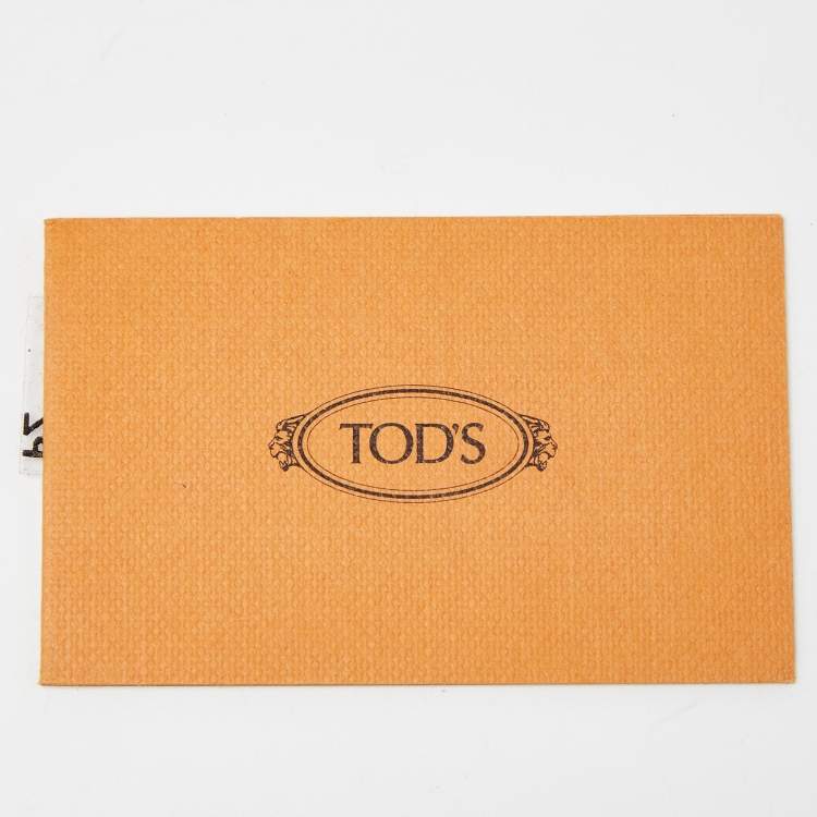Pre Owned Tod's Mustard Leather Plaque Logo Continental Flap Wallet