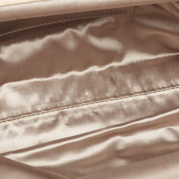 Pre Owned Tod's Cream Python Triple Zip Chain Clutch 
