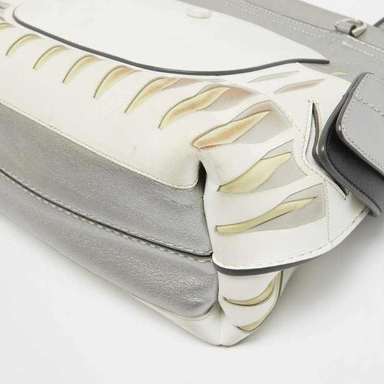 Pre Owned Tod's Metallic Grey/White Leather Wave Laser Top Handle Bag