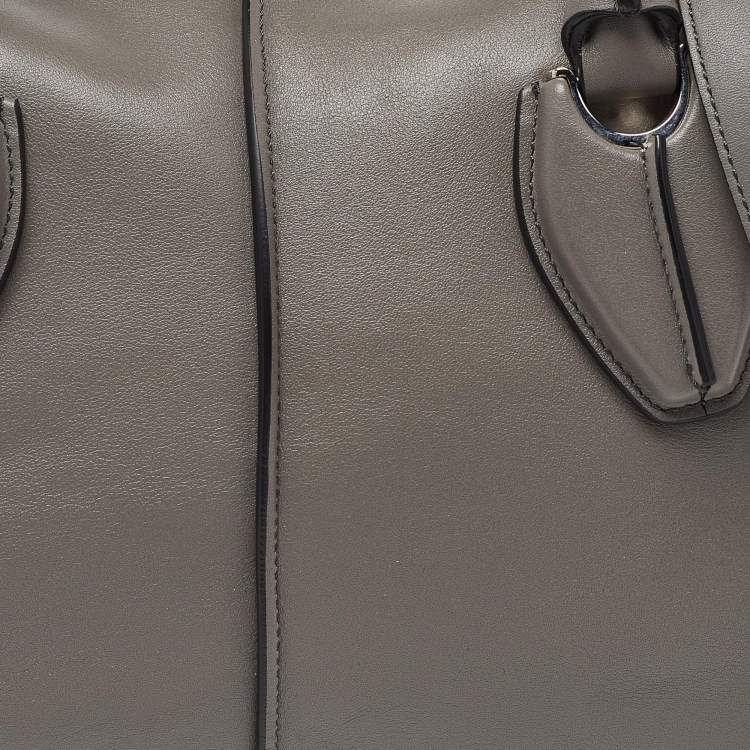 Pre Owned Tod's Grey Leather D-Styling Bauletto Medio Satchel