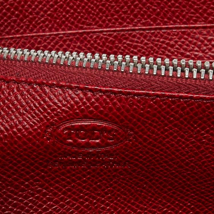 Pre Owned Tod's Red Leather Zip Around Wallet