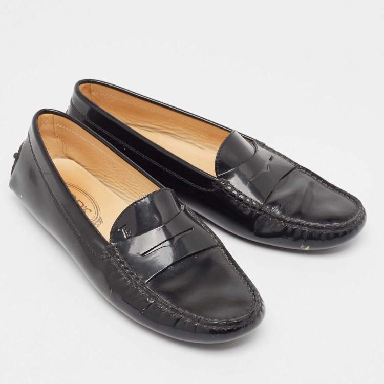 Pre Owned Tod's Black Patent Leather Slip On Loafers Size 38