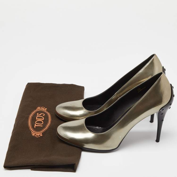 Pre Owned Tod's Metallic Leather Round Toe Pumps Size 40
