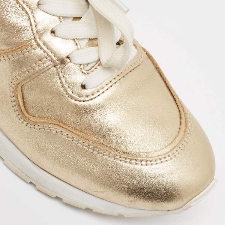 Pre Owned Tod's Gold Leather Lace Up Sneakers Size 39