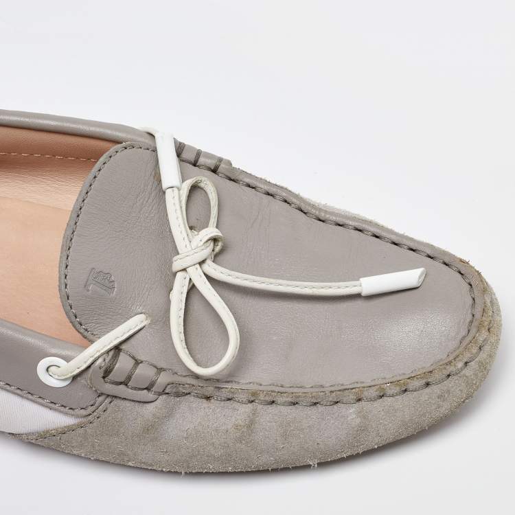 Pre Owned Tod's Grey/White Suede and Leather Bow Slip On Loafers Size 38