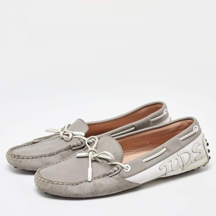 Pre Owned Tod's Grey/White Suede and Leather Bow Slip On Loafers Size 38