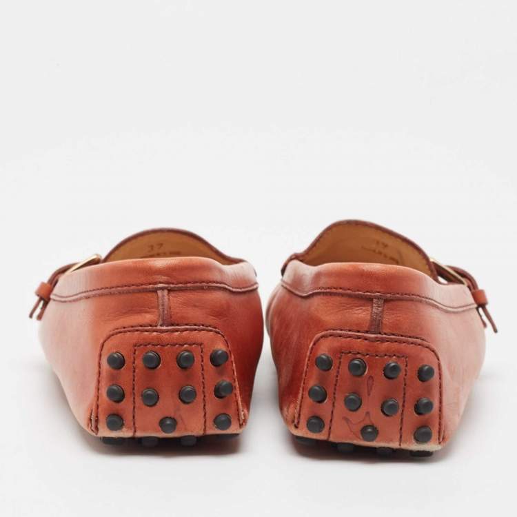 Pre Owned Tod's Brown Leather Gommino Driver Loafers Size 37