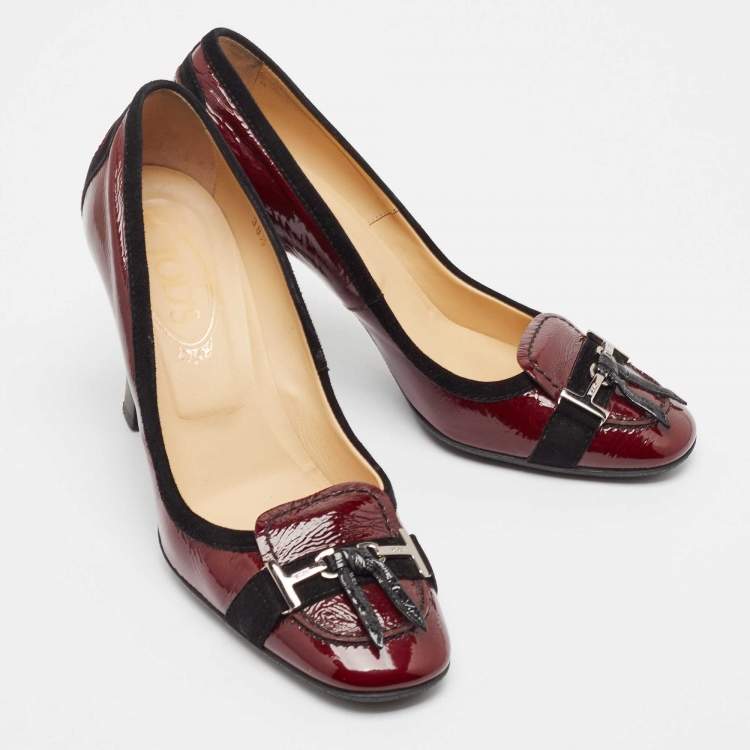 Pre Owned Tod's Burgundy Patent Leather Buckle Detail Loafer Pumps Size 38.5