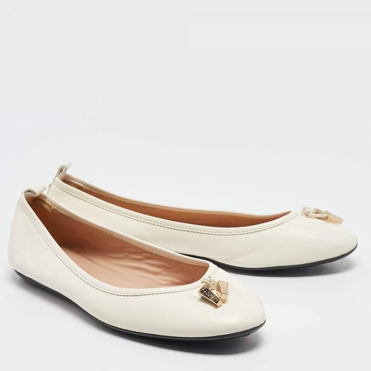 Pre Owned Tod's White Leather Stud Ballet Flats Size 37