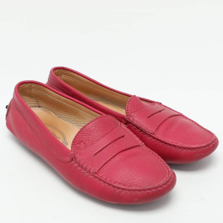 Pre Owned Tod's Pink Leather Penny Loafers Size 37.5