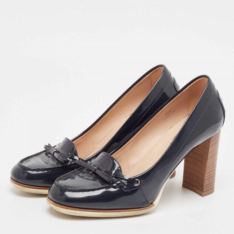 Pre Owned Tod's Navy Blue Patent Leather Block Heel Pumps Size 39.5