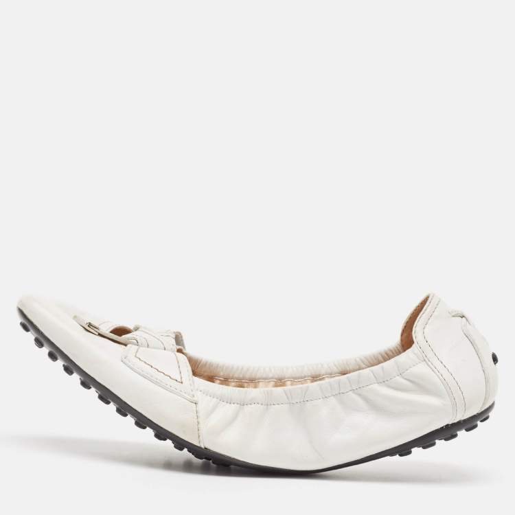 Pre Owned Tod's White Leather Scrunch Ballet Flats Size 39.5