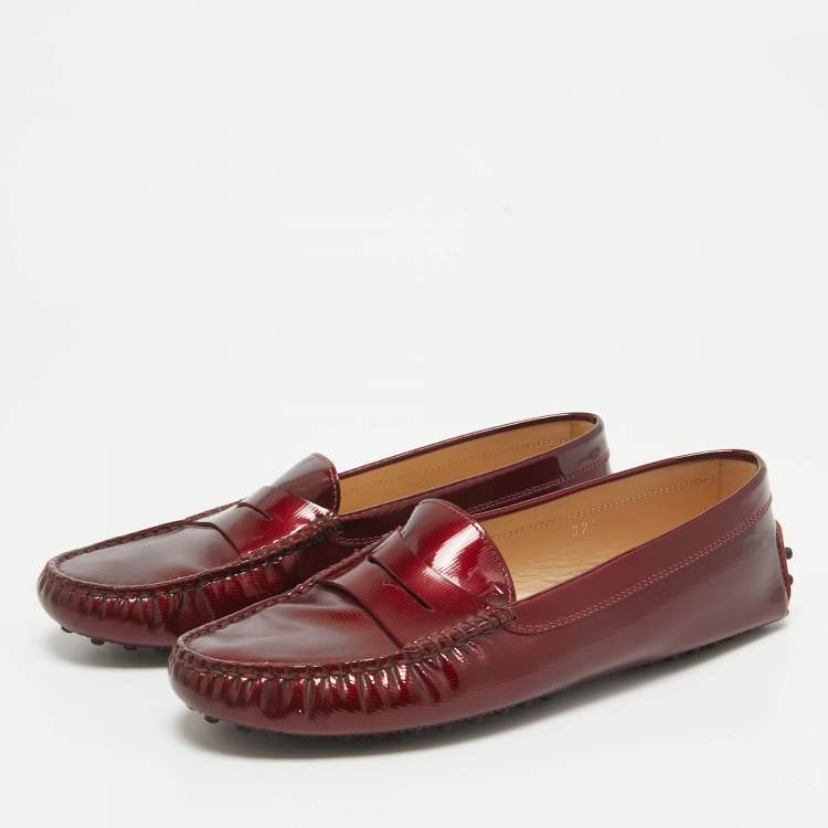 Pre Owned Tod's Burgundy Patent Leather Penny Loafers Size 37.5