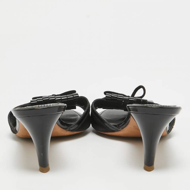 Pre Owned Tod's Black Patent Leather and Suede Fringe Slide Sandals Size 38.5