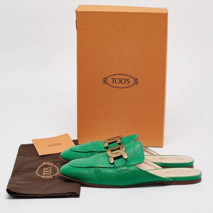 Pre Owned Tod's Green Leather Kate Flat Mules Size 40.5